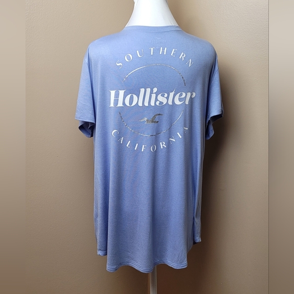Hollister Graphic Tee - Picture 4 of 6
